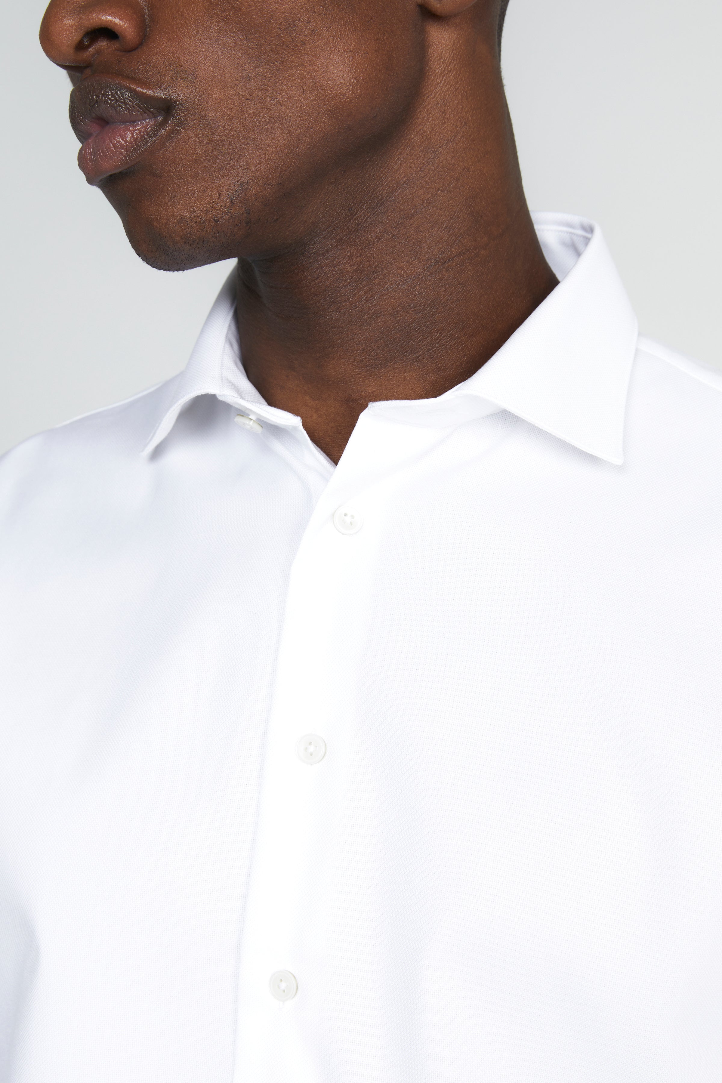 Marc Lux Oxford in White