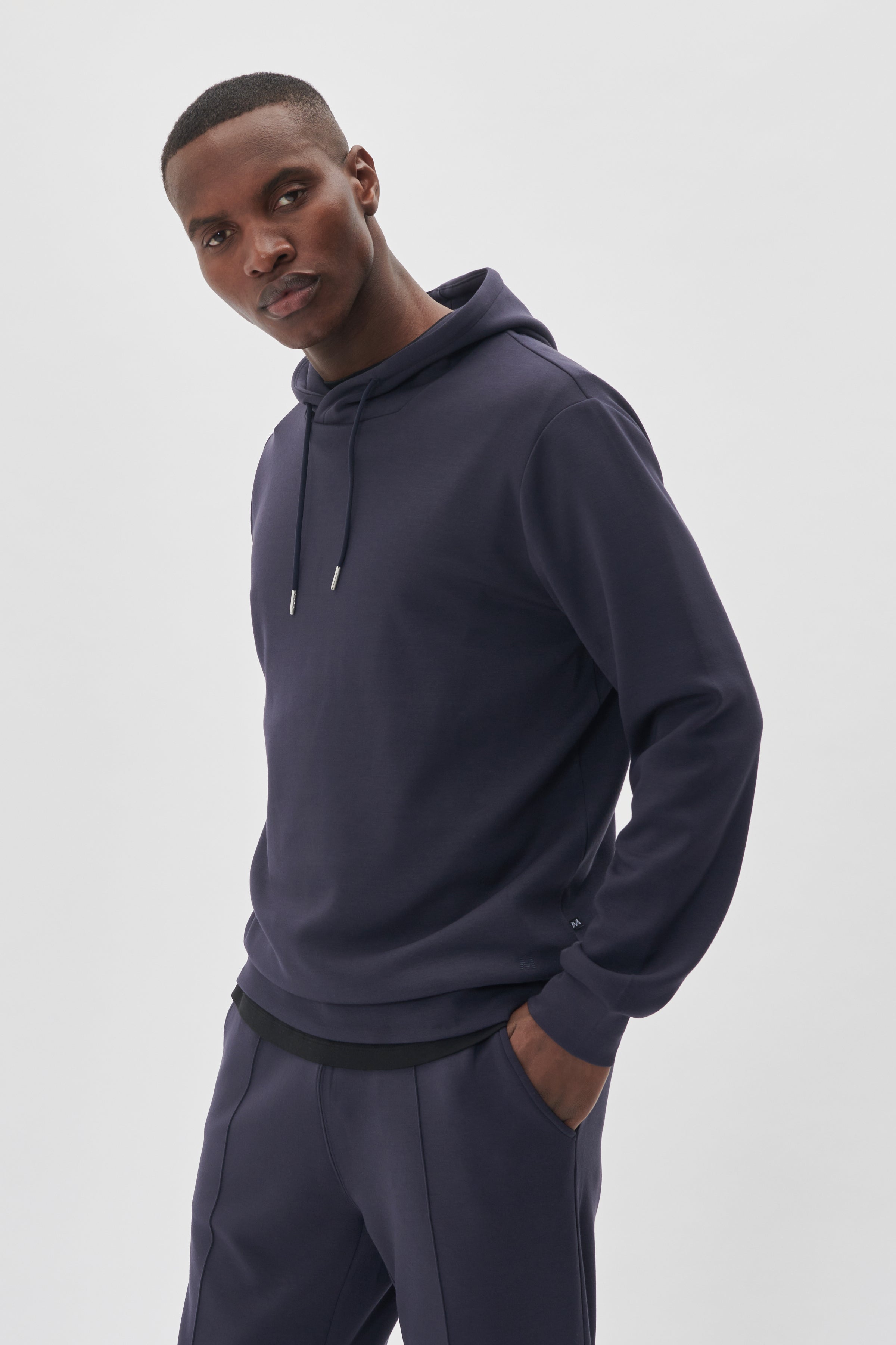 MaTeo Hoodie in Navy