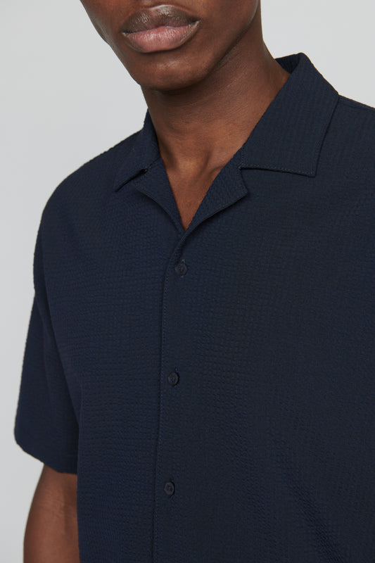 MaEmerson Seersucker Shirt in Dark Navy