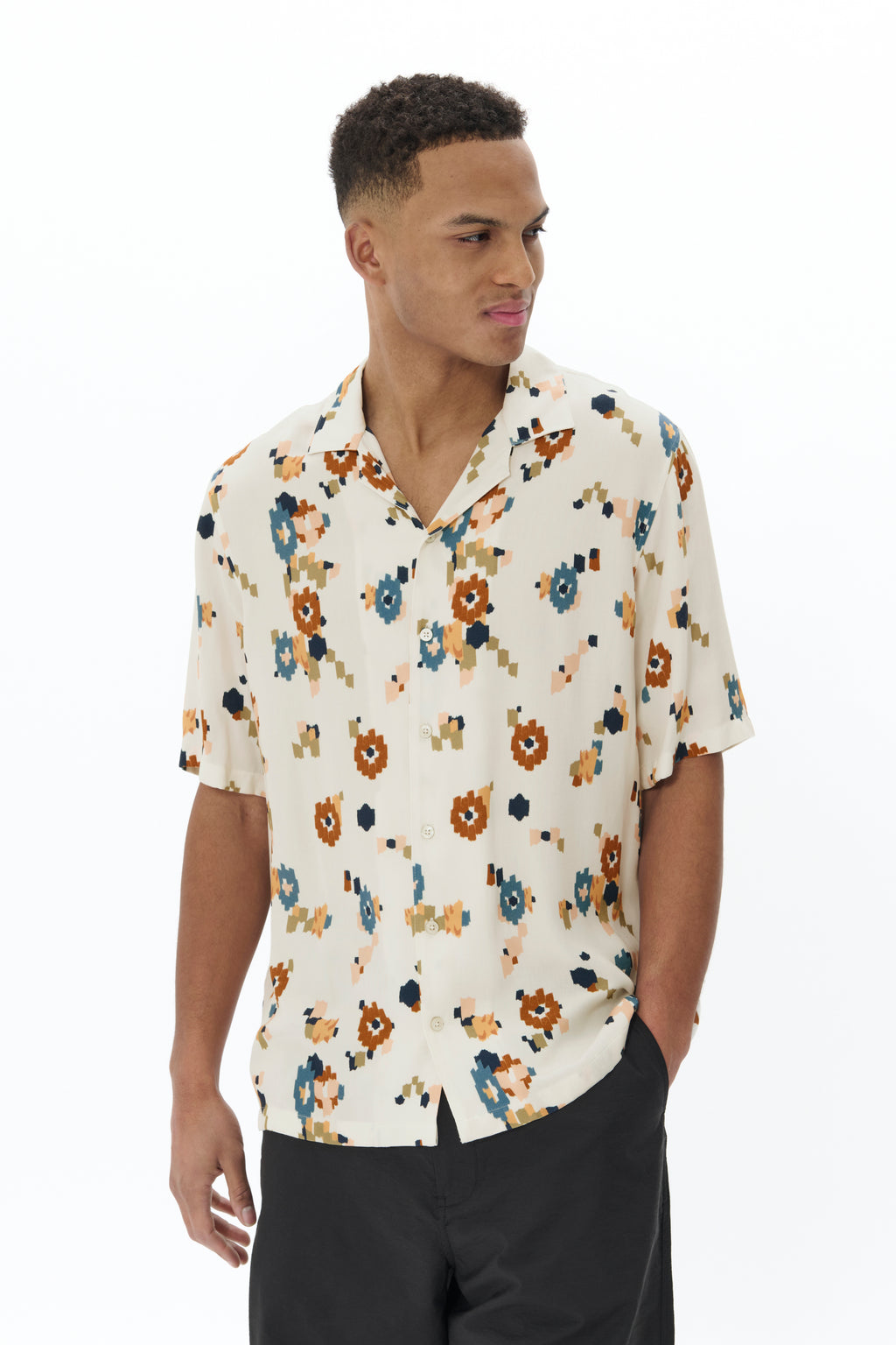 MaKlampo Button Down in Nuthatch