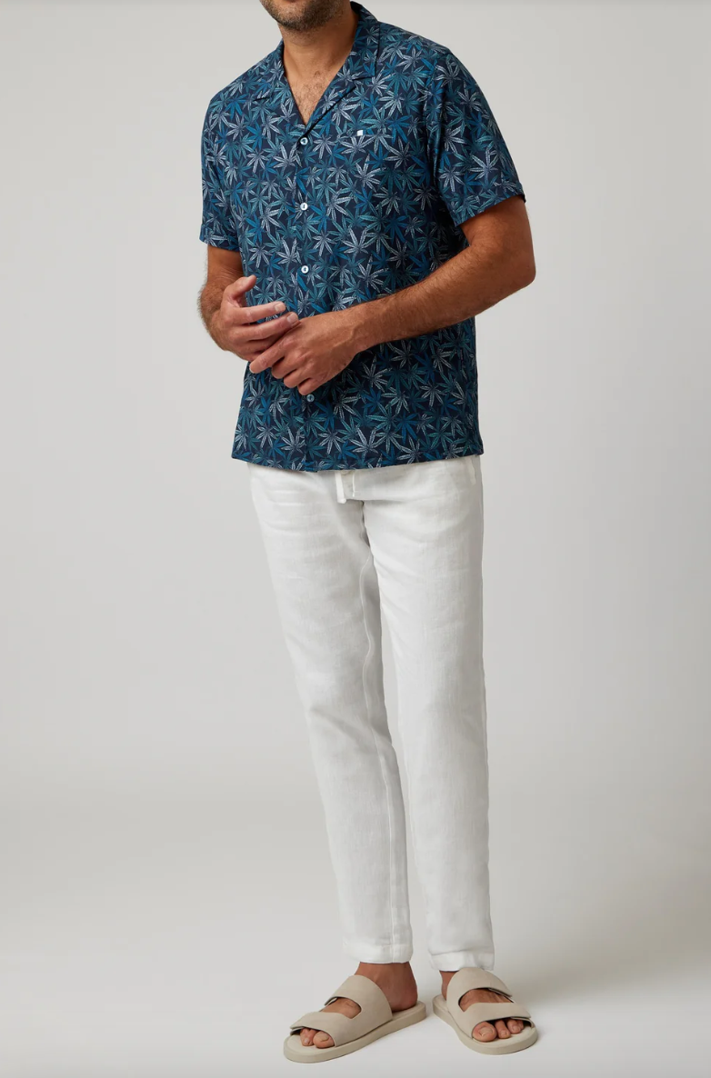 Short Sleeve in Pot Leaves