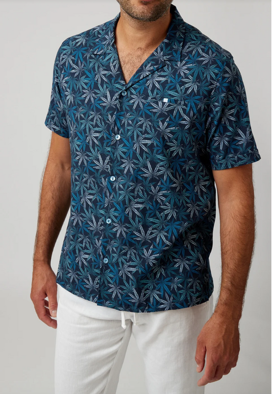 Short Sleeve in Pot Leaves