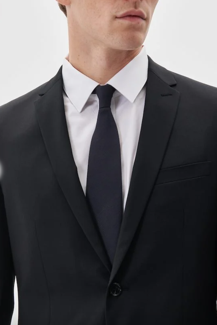 George F Suit