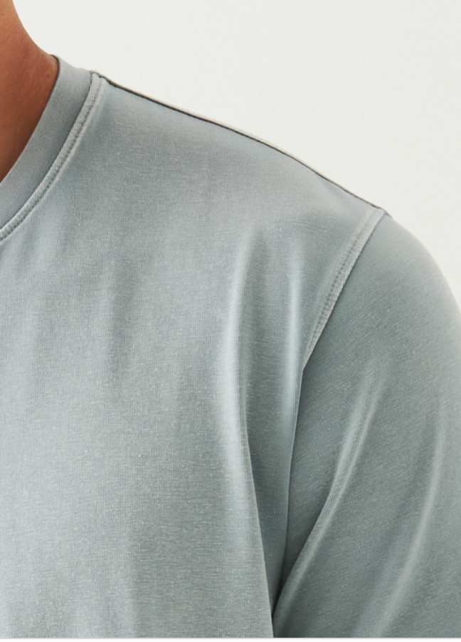 Iconic Old Wash Henley in Seafoam