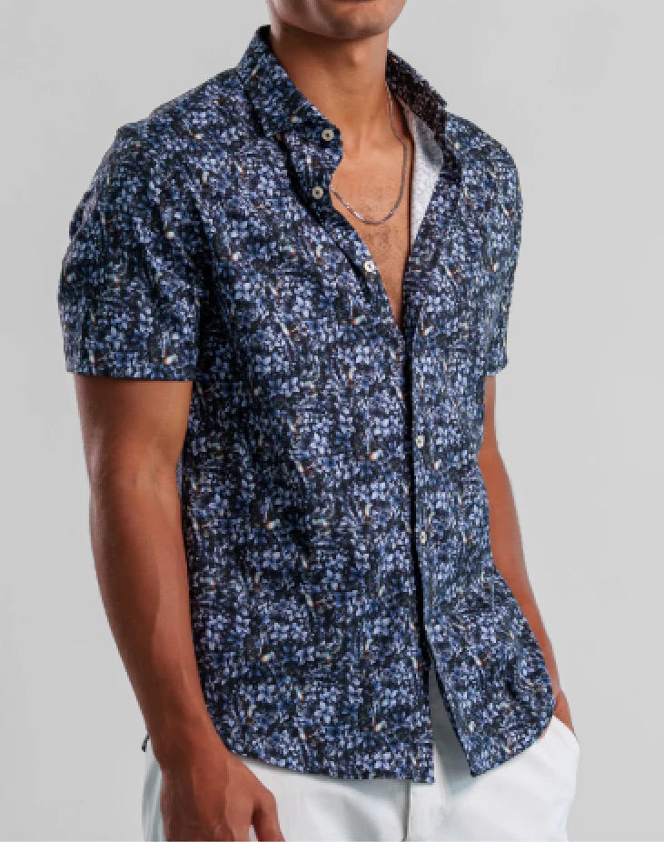 Short Sleeve Woven Shirt in Flight & Floral