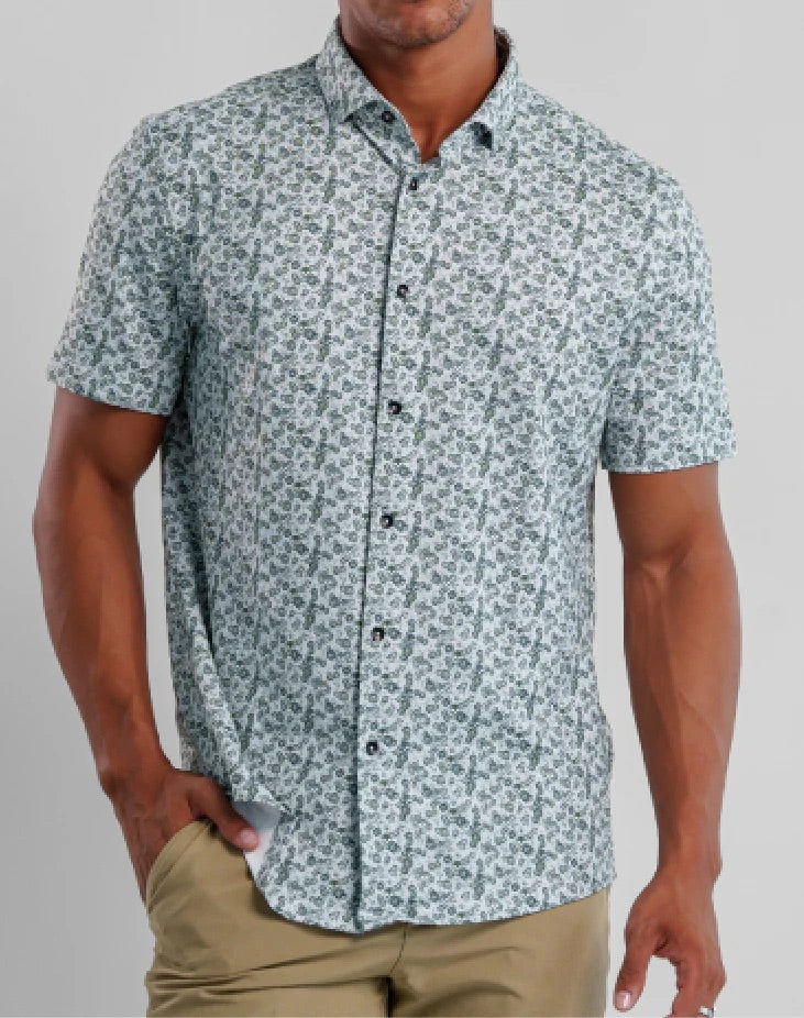 Short Sleeve Knit in Green Mesh Skull