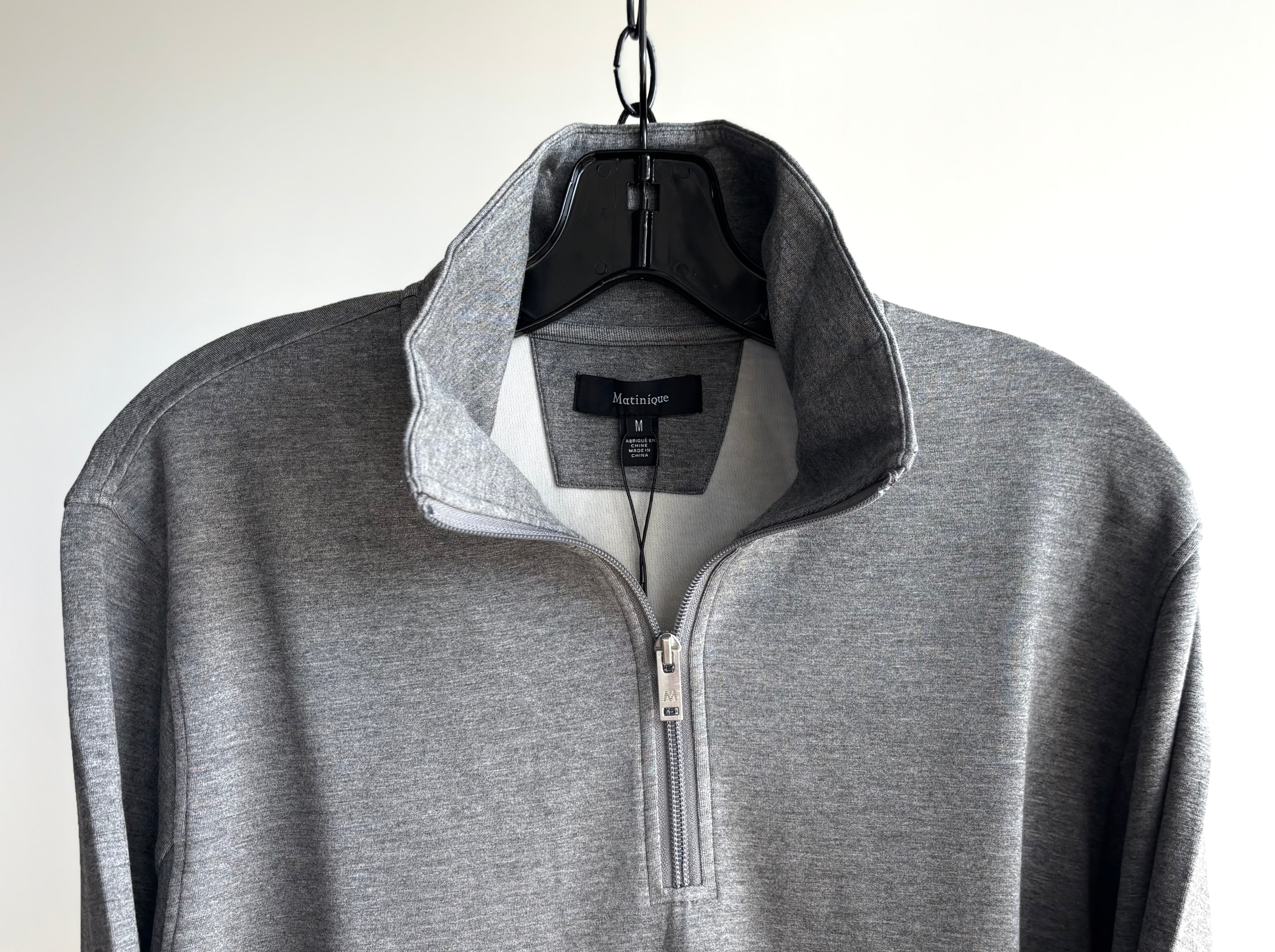 MAkade Pullover in Grey