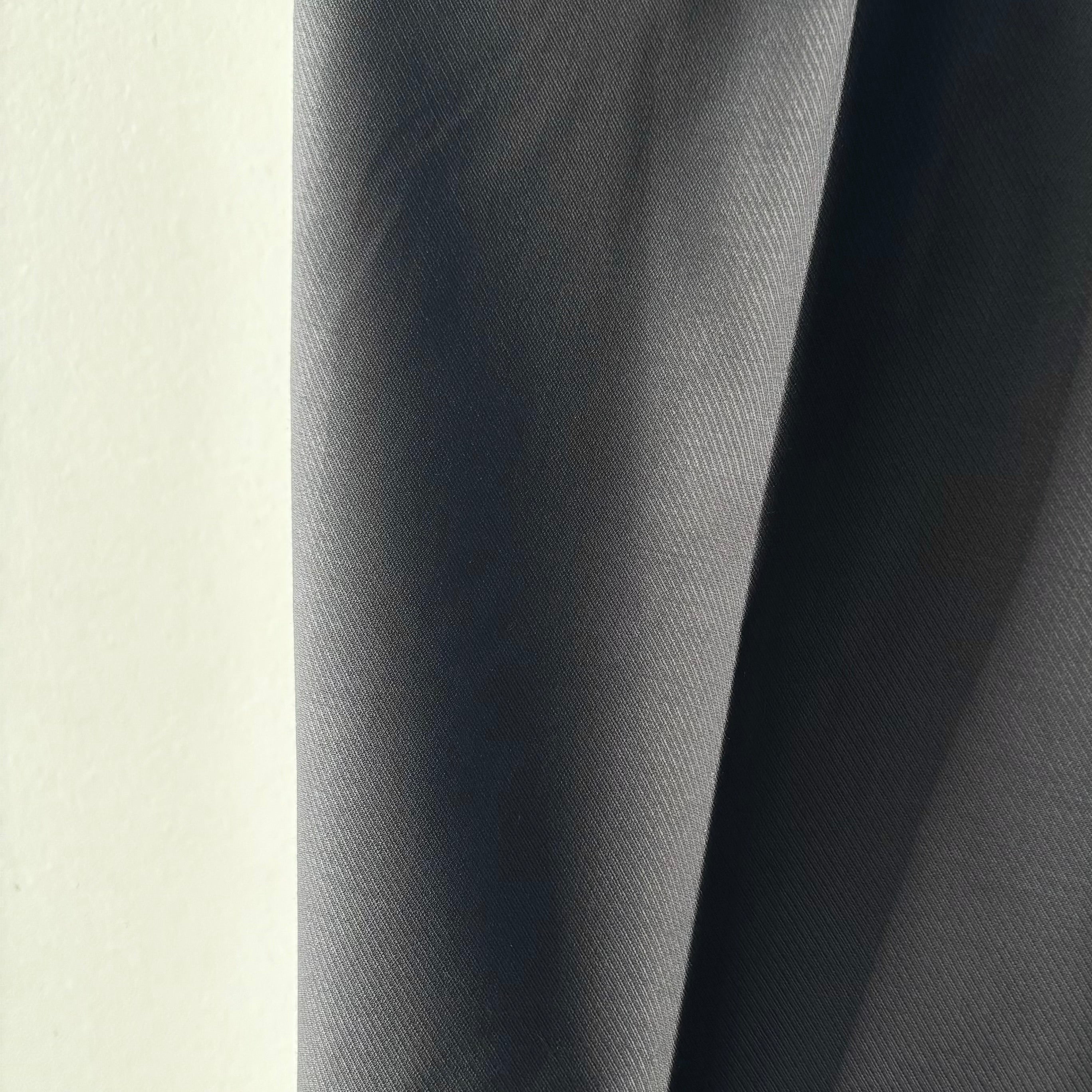 Maweller Pleat Pant in Black Oyster