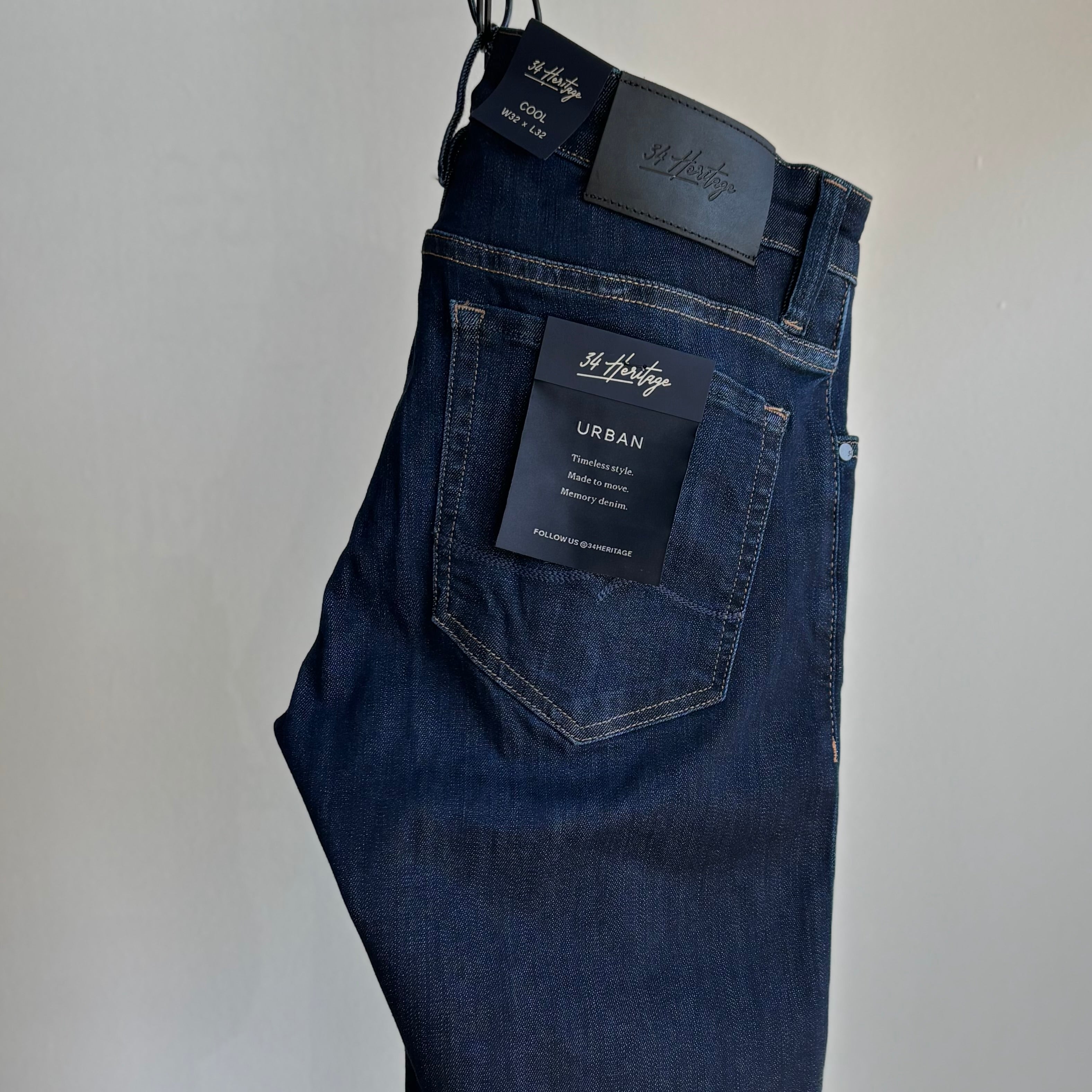 Cool Urban Jeans in Rinse Brushed