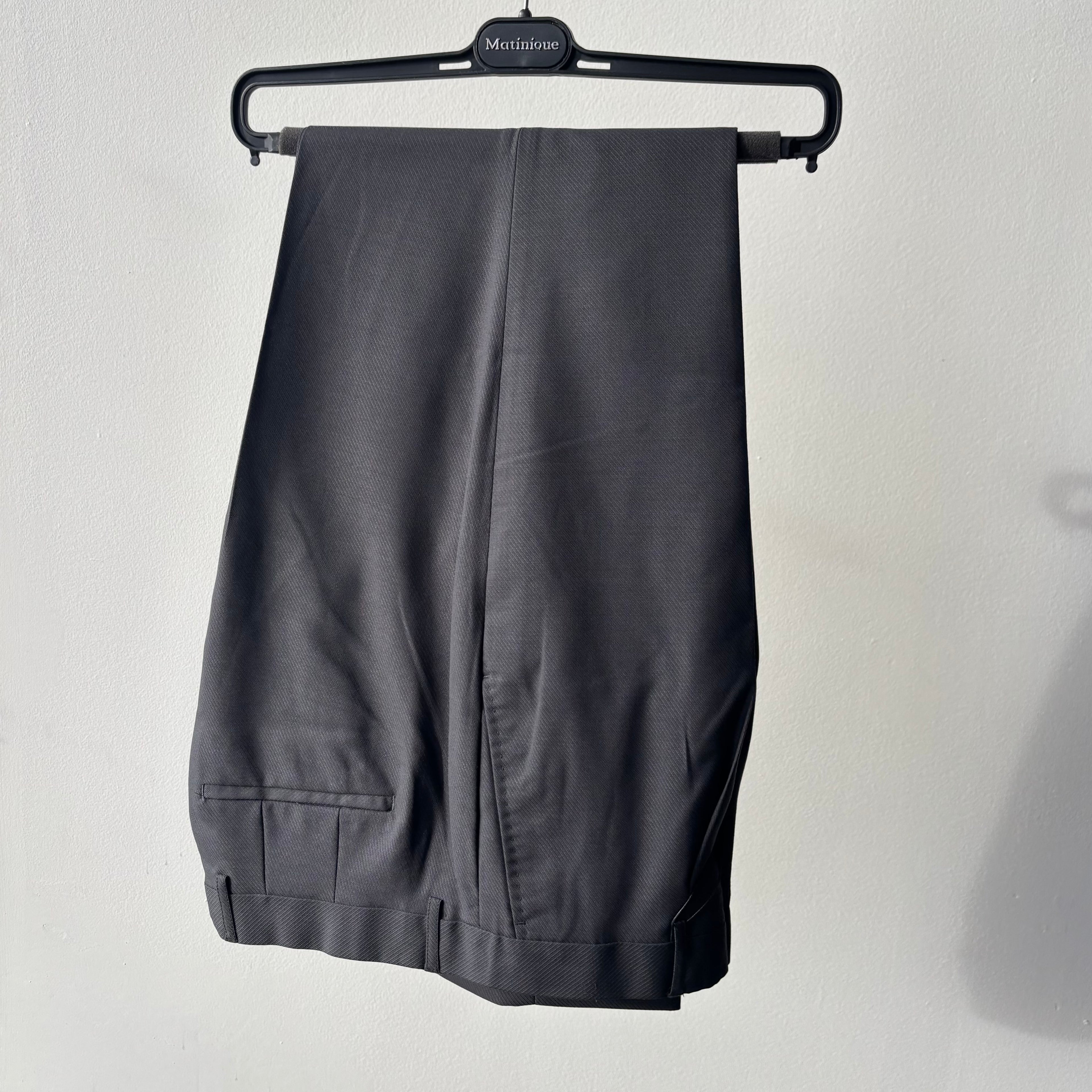 Maweller Pleat Pant in Black Oyster