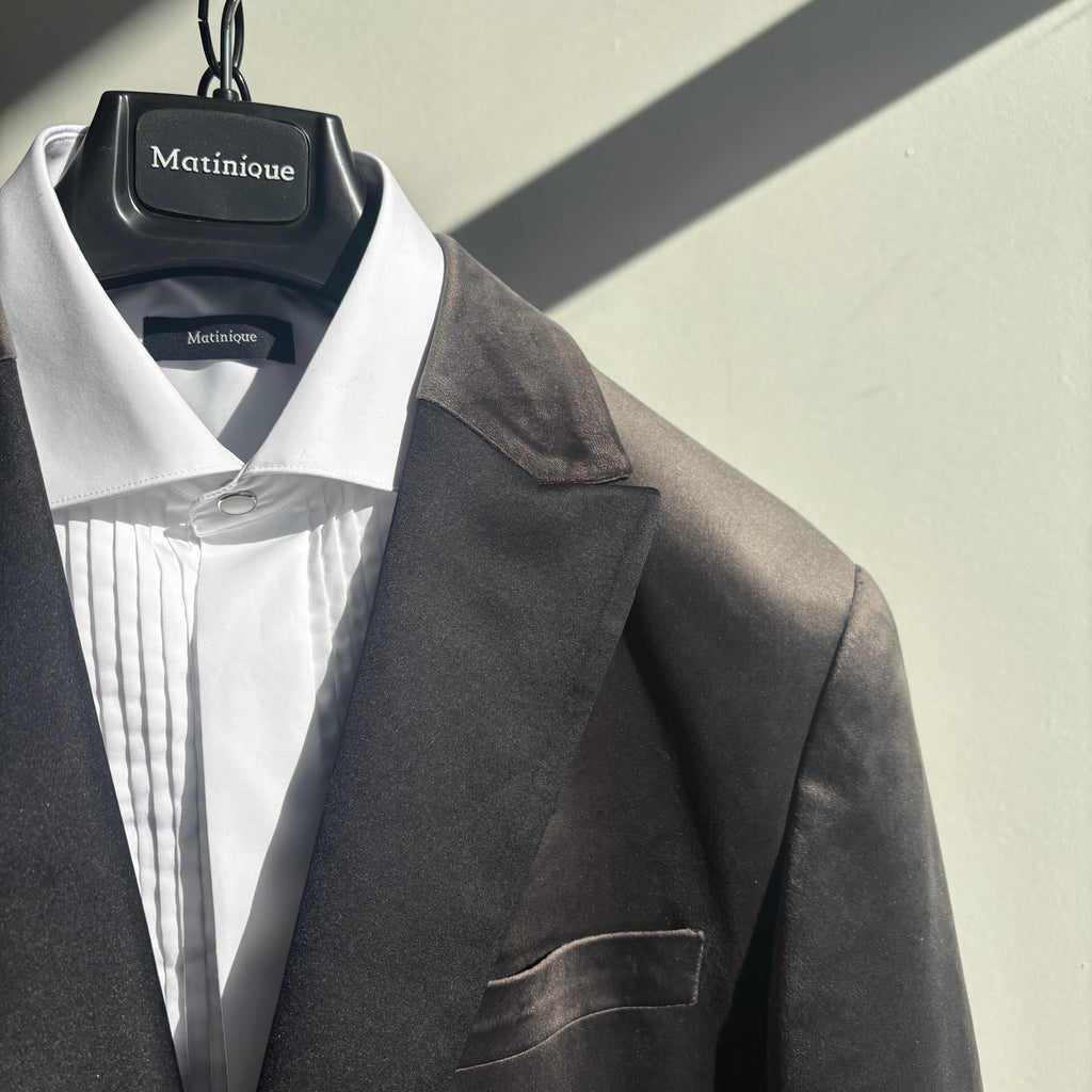 MaGeorge Tux in Black Oyster