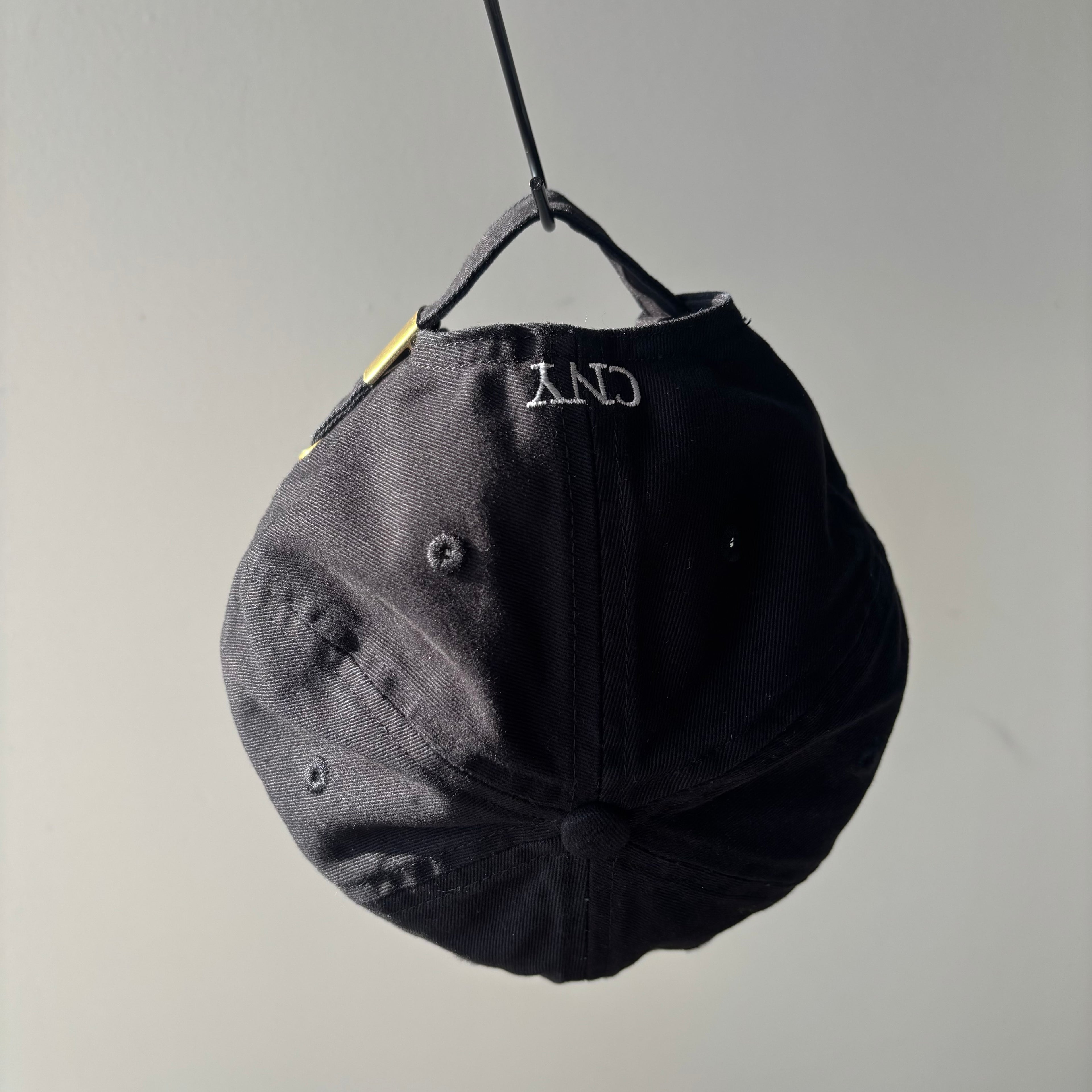 CNY Big Logo Cap in Black