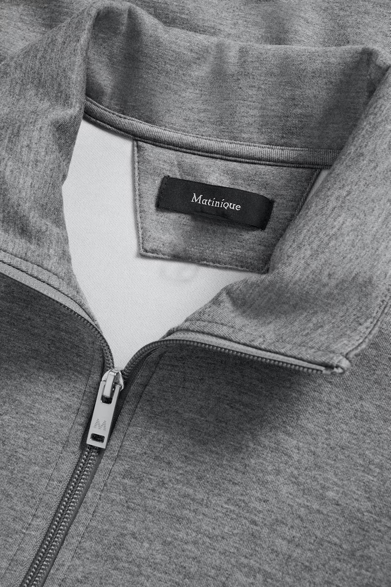 MAkade Pullover in Grey